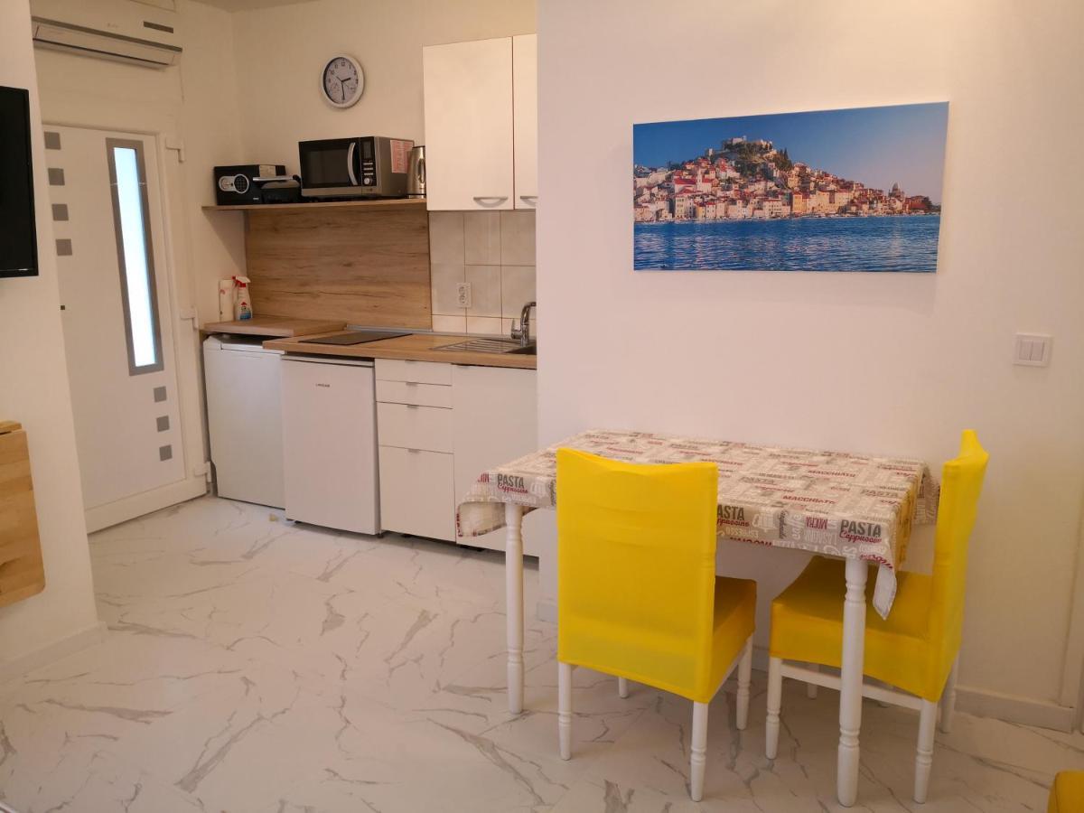 City Center Garden Apartments Sibenik Luaran gambar