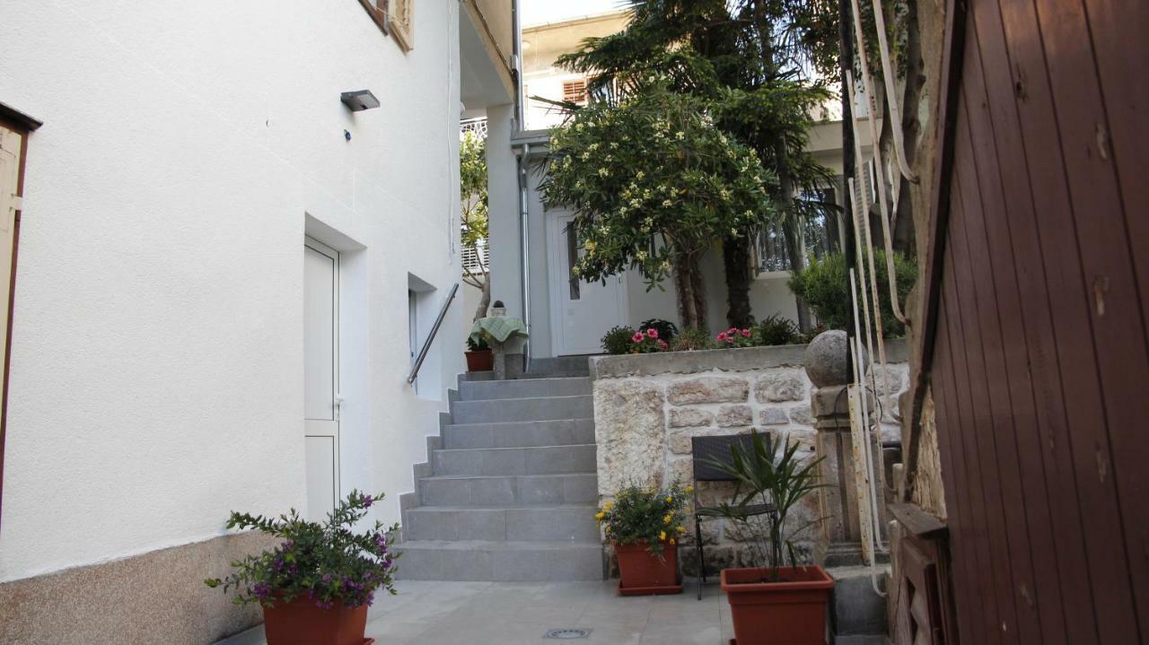 City Center Garden Apartments Sibenik Luaran gambar